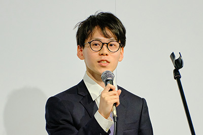 芳中亮太先生